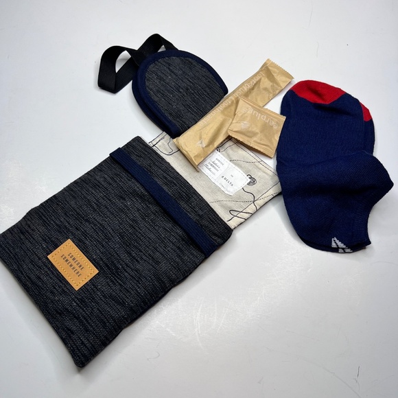 Delta Air Lines One Amenity Kit Someone Somewhere - Picture 5 of 8